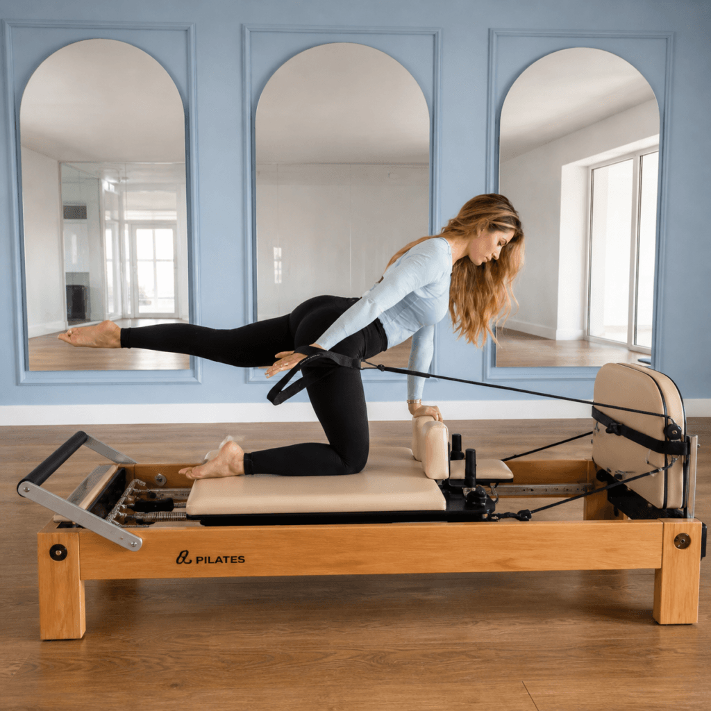 Pilates vs Yoga: Care e mai bun pentru tine?